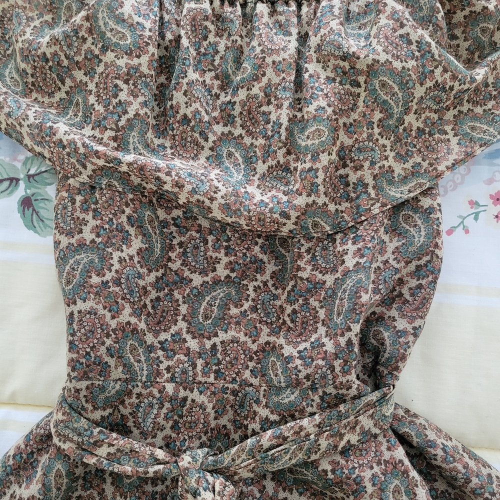 Floral Paisley Dress with Belt.  Off The Shoulder.  Buyer Pays Shipping